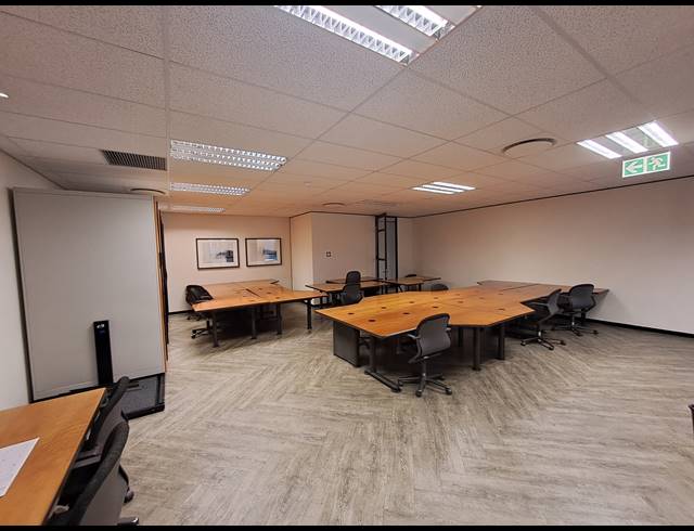 126M² OFFICE TO LET IN ILLOVO